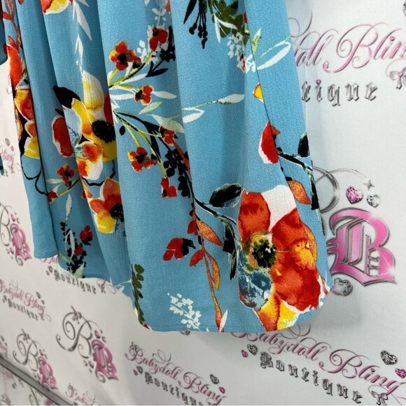 Zac & Rachel top ruffle detail flowers smock details  Blue Floral Blouse flowy - Picture 3 of 12